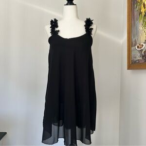 Black Flower Detail Dress / Size: fits S-M